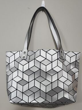 Emilio Pepe Matte Silver Geometric 3D Cube Tote Bag Holographic Furturistic Spac